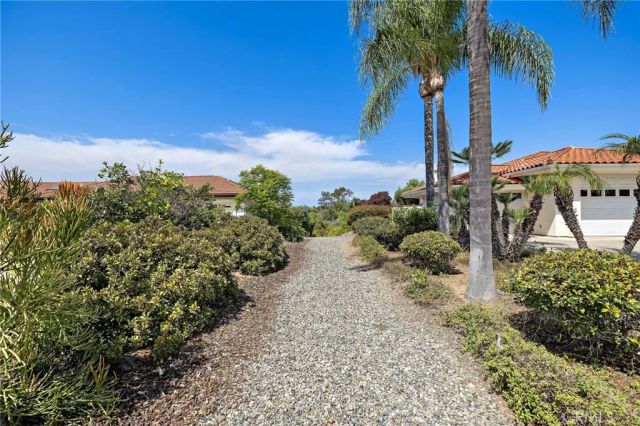 647 tumble creek Lane, Fallbrook, CA 92028