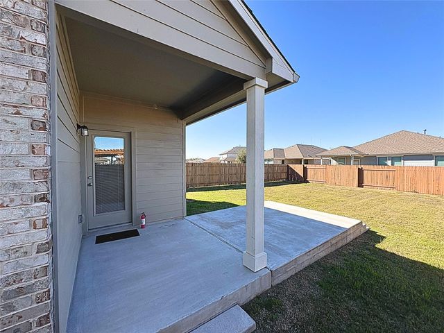 240 Arabian Colt DR, Georgetown, TX 78626