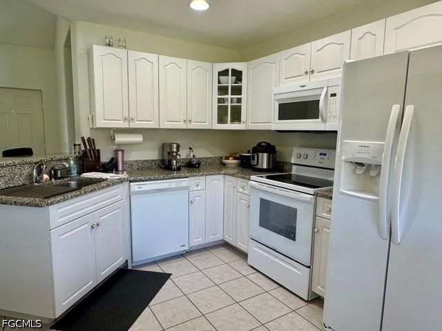 217 SW 13th TER, Cape Coral, FL 33991