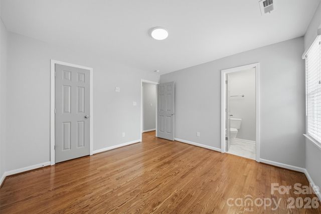 4809 Brooktree Drive, Charlotte, NC 28208