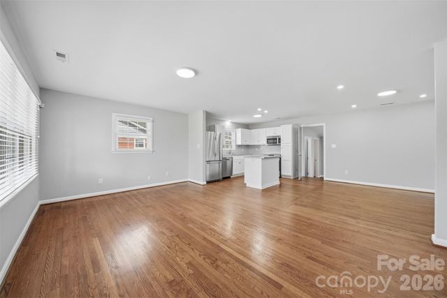 4809 Brooktree Drive, Charlotte, NC 28208