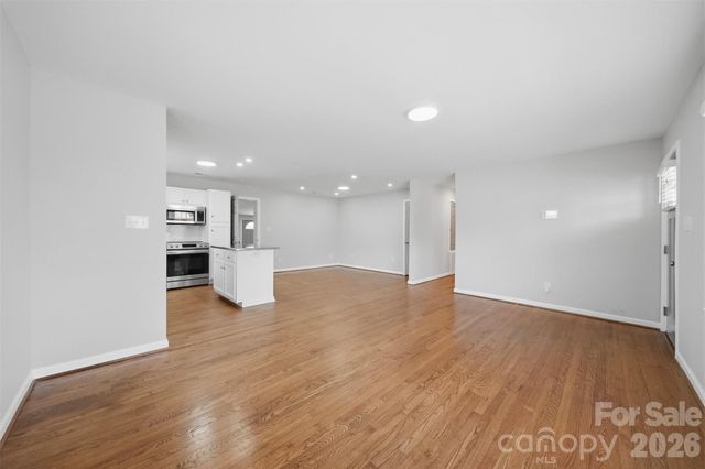 4809 Brooktree Drive, Charlotte, NC 28208