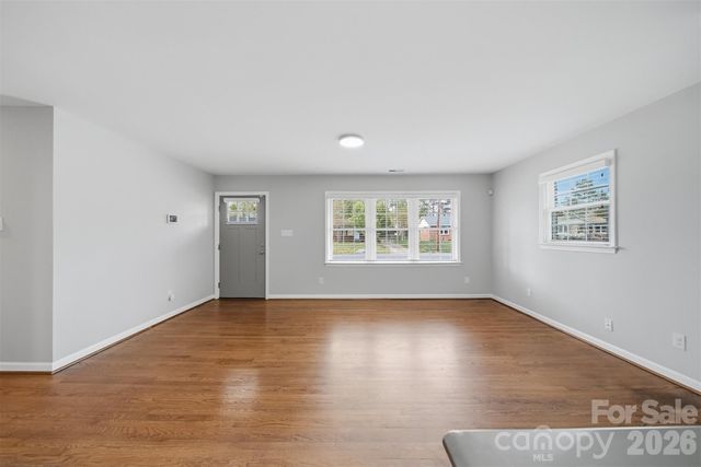 4809 Brooktree Drive, Charlotte, NC 28208