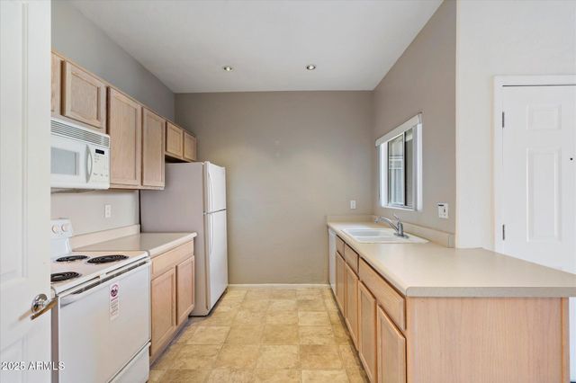 11260 N 92ND Street N 1007, Scottsdale, AZ 85260