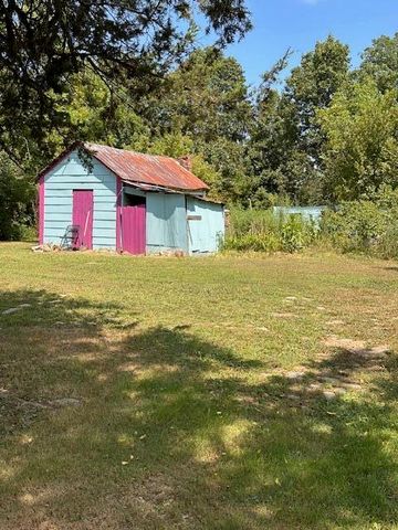 761 Harlow Road, Mountain View, MO 65548