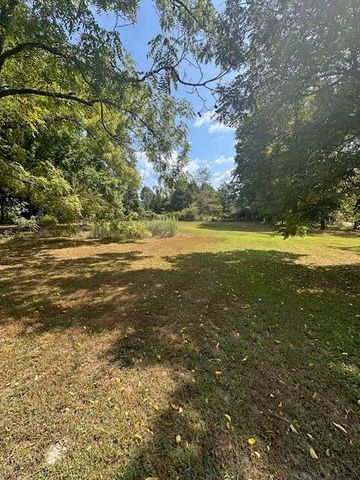 761 Harlow Road, Mountain View, MO 65548