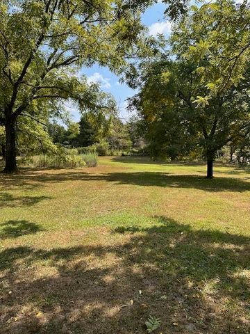 761 Harlow Road, Mountain View, MO 65548