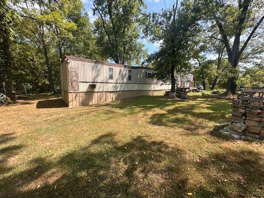 761 Harlow Road, Mountain View, MO 65548