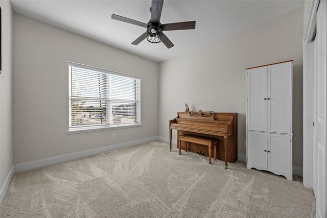 1313 Third Street SW, Mt Vernon, IA 52314