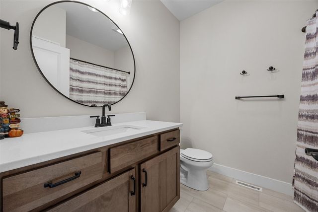 1313 Third Street SW, Mt Vernon, IA 52314