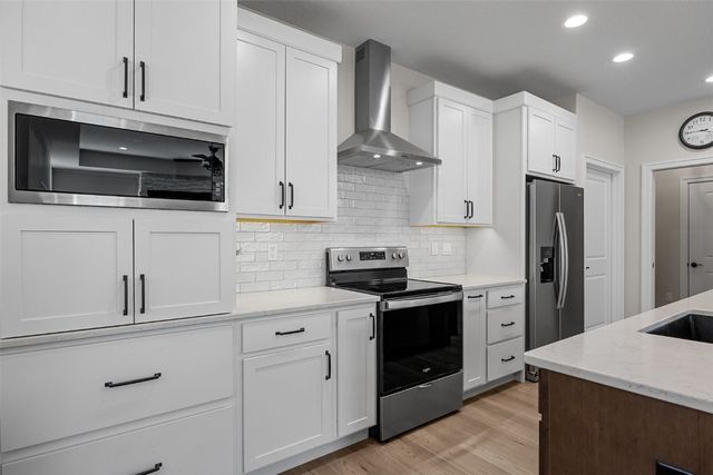 1313 Third Street SW, Mt Vernon, IA 52314