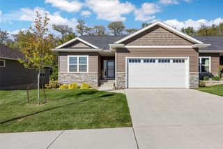 1313 Third Street SW, Mt Vernon, IA 52314