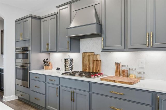 13 Clearwater Court, Hoschton, GA 30548