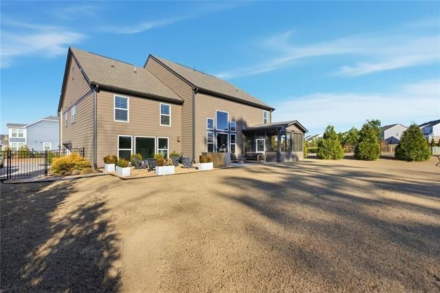 13 Clearwater Court, Hoschton, GA 30548