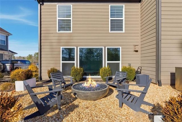 13 Clearwater Court, Hoschton, GA 30548