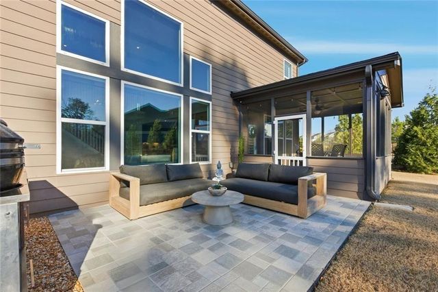 13 Clearwater Court, Hoschton, GA 30548