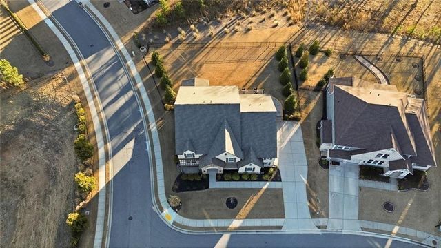 13 Clearwater Court, Hoschton, GA 30548