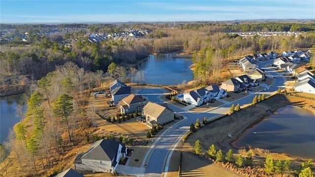 13 Clearwater Court, Hoschton, GA 30548