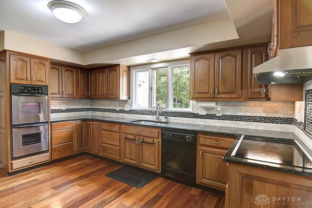 6106 Old Spanish Trail, Dayton, OH 45459