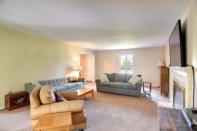 6106 Old Spanish Trail, Dayton, OH 45459