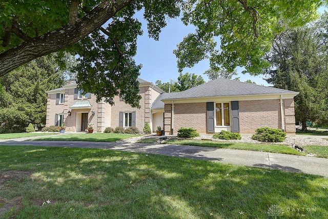 6106 Old Spanish Trail, Dayton, OH 45459