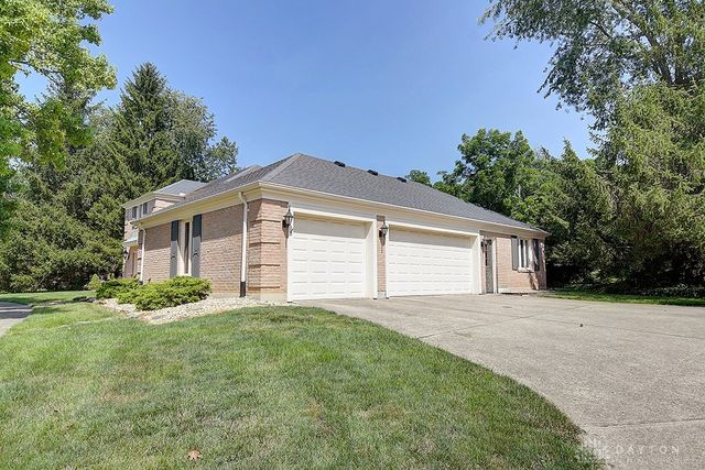 6106 Old Spanish Trail, Dayton, OH 45459