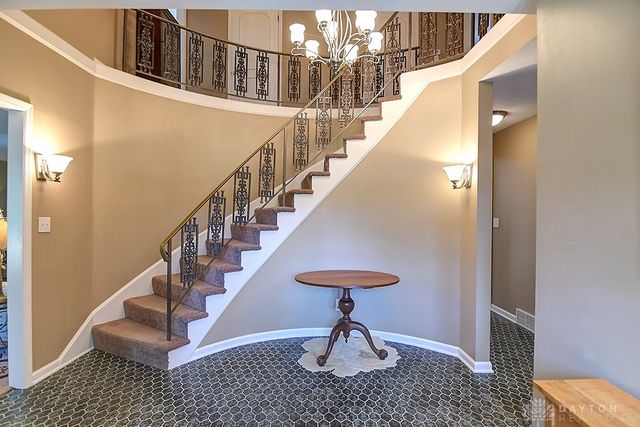 6106 Old Spanish Trail, Dayton, OH 45459