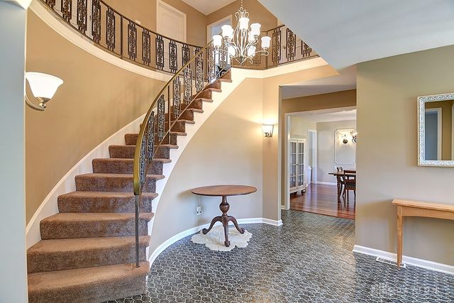 6106 Old Spanish Trail, Dayton, OH 45459