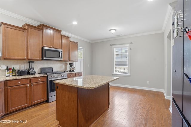 119 Little Bay Drive, Swansboro, NC 28584