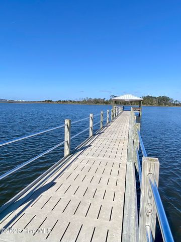 119 Little Bay Drive, Swansboro, NC 28584