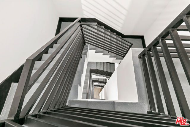 10842 Victory Boulevard 301, North Hollywood (los Angeles), CA 91606