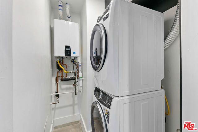 10842 Victory Boulevard 301, North Hollywood (los Angeles), CA 91606