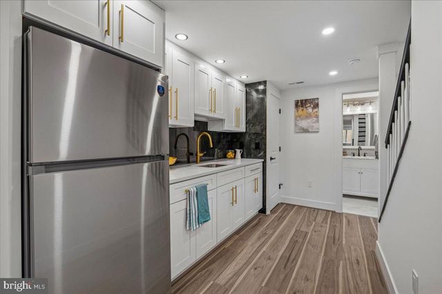 4000 ADAMS DR, Silver Spring, MD 20902