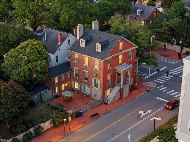 422 Crawford ST, Portsmouth, VA 23704