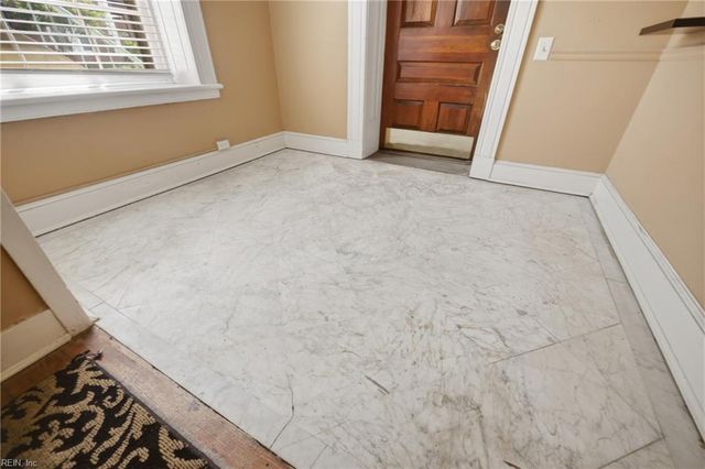 422 Crawford ST, Portsmouth, VA 23704