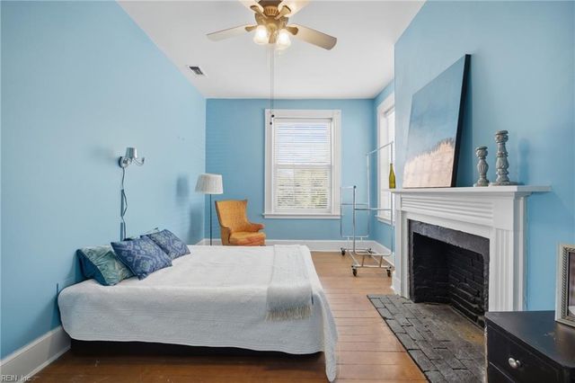 422 Crawford ST, Portsmouth, VA 23704