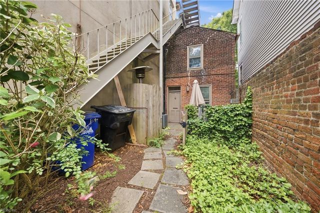 422 Crawford ST, Portsmouth, VA 23704