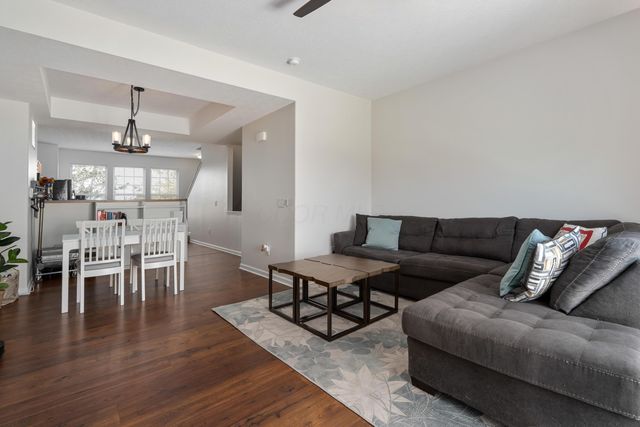 5424 Holly River Avenue, Dublin, OH 43016