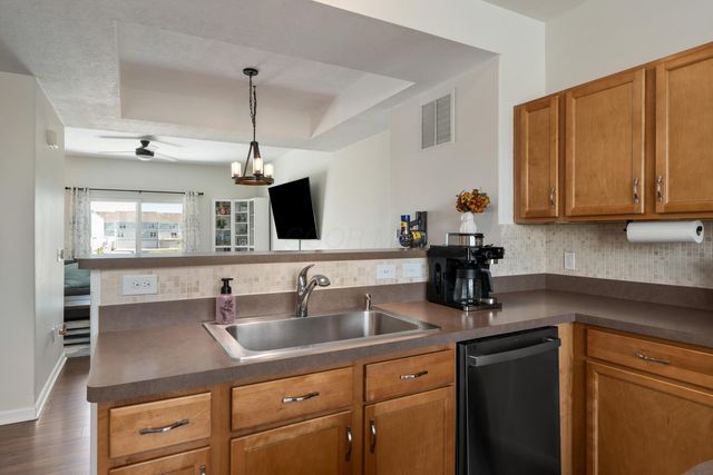 5424 Holly River Avenue, Dublin, OH 43016