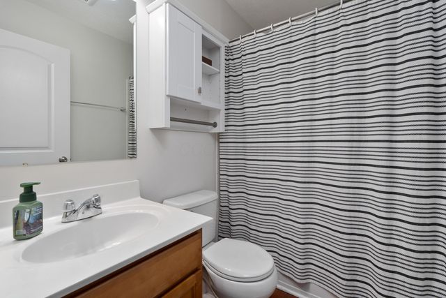 5424 Holly River Avenue, Dublin, OH 43016