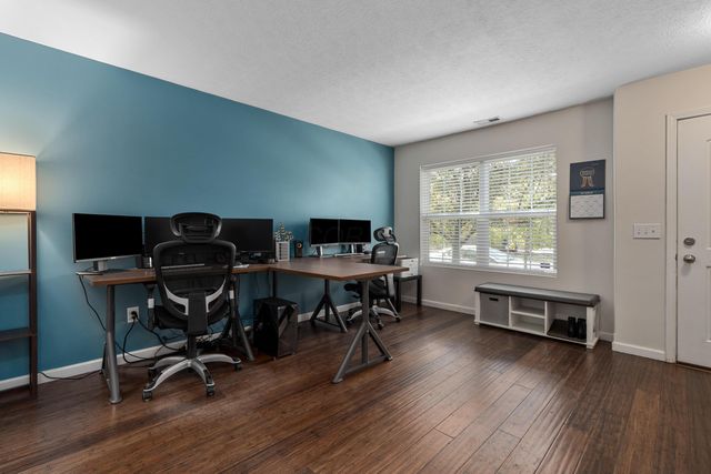 5424 Holly River Avenue, Dublin, OH 43016