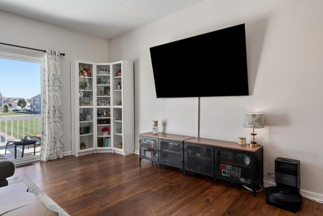 5424 Holly River Avenue, Dublin, OH 43016