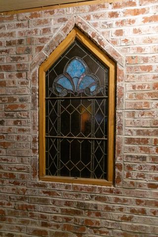 641 N 200 E, Valparaiso, IN 46383