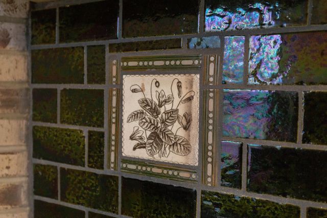 641 N 200 E, Valparaiso, IN 46383