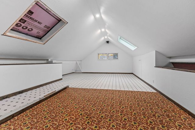 641 N 200 E, Valparaiso, IN 46383