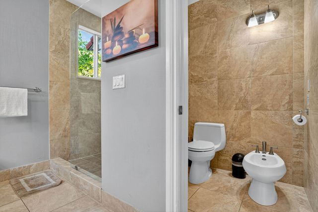 1705 NE 11th Street, Fort Lauderdale, FL 33304