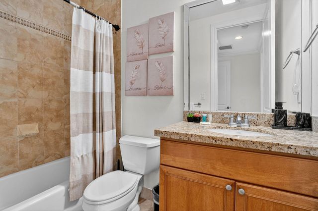 1705 NE 11th Street, Fort Lauderdale, FL 33304