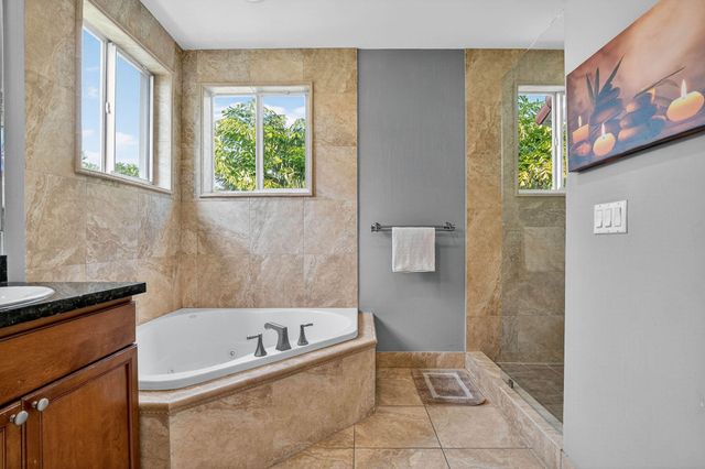 1705 NE 11th Street, Fort Lauderdale, FL 33304