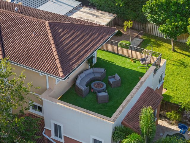 1705 NE 11th Street, Fort Lauderdale, FL 33304