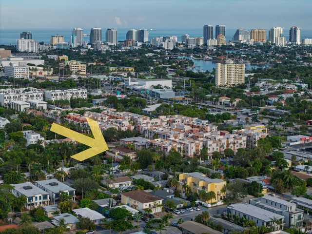 1705 NE 11th Street, Fort Lauderdale, FL 33304
